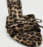 PREDATORE – Sandalias Leopardo