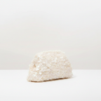 LUNA — Vista tres cuartos