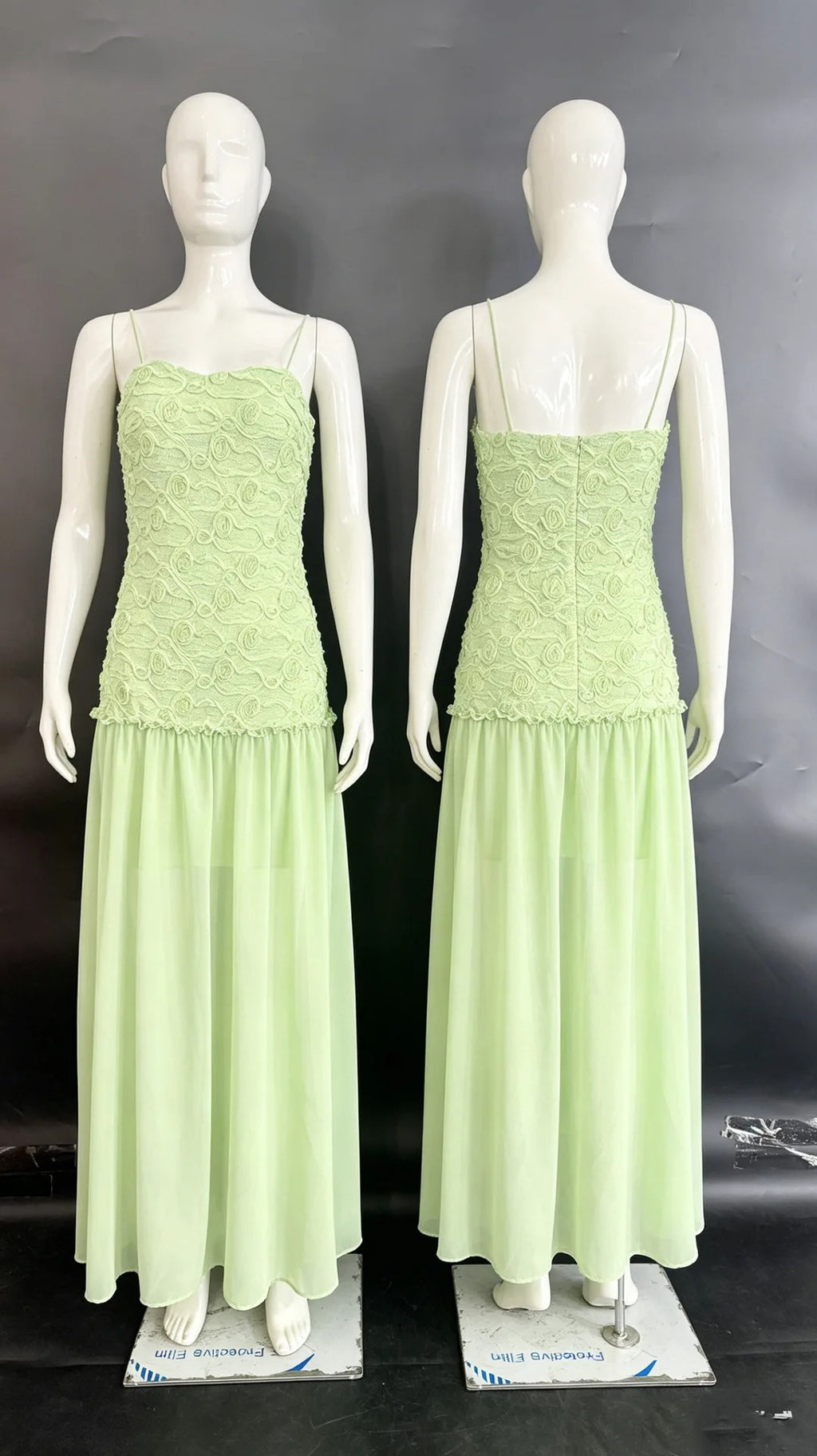 VESTIDO JACQUARD VERDE MENTA VERANIEGO