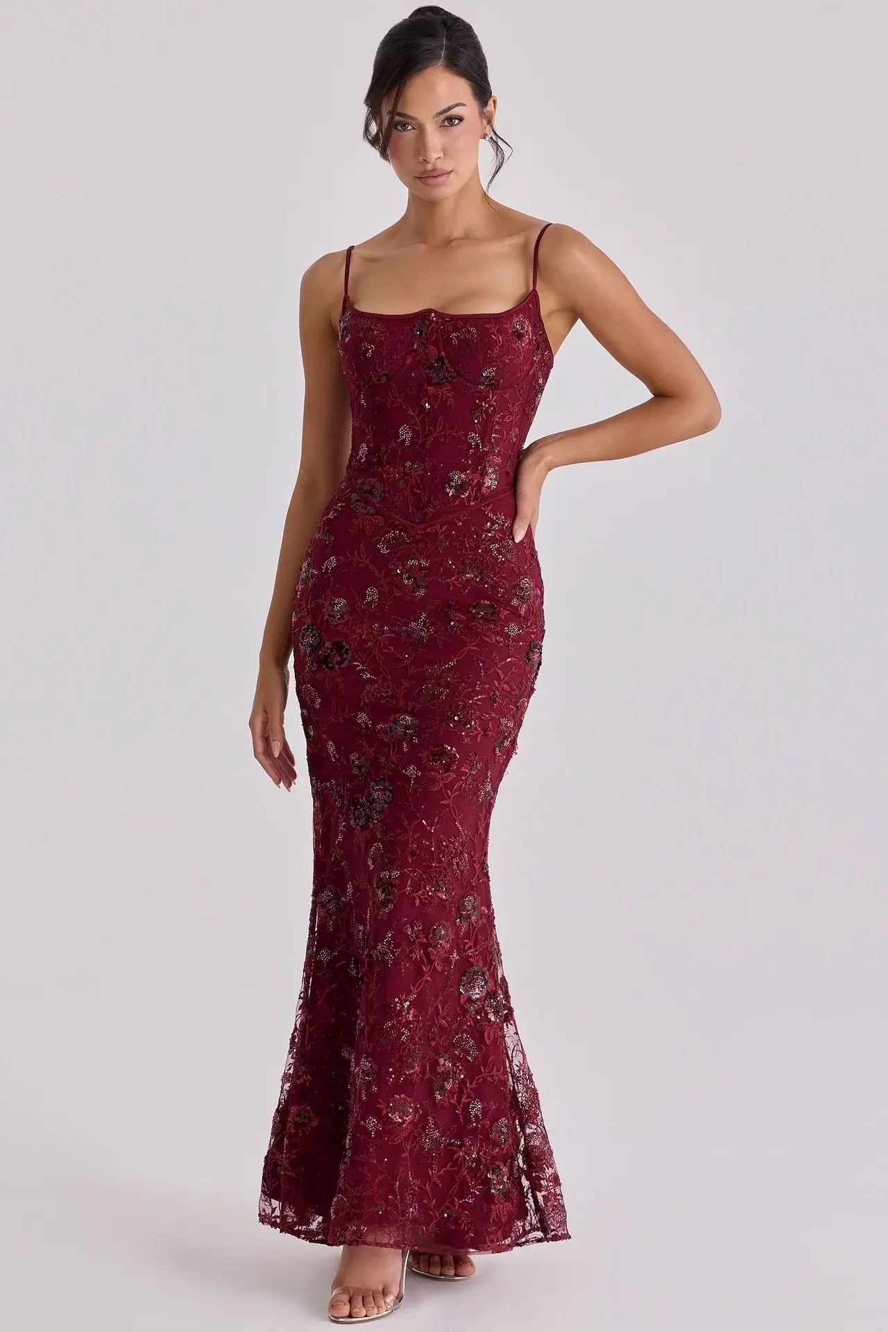 VESTIDO FLORAL CON RELIEVE ROJO PARA COLECION FLORAL GIARDINO